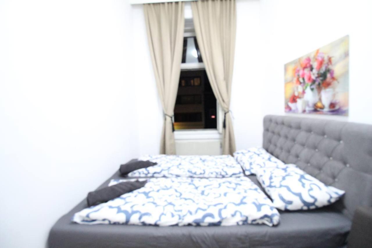 Modern Double Room Js A Wien Exteriör bild